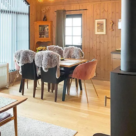 Holiday home 6 Person In Passebekk-by Traum Omholt